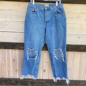 Free People We The Free Distressed Cropped Denim Jeans Size 31